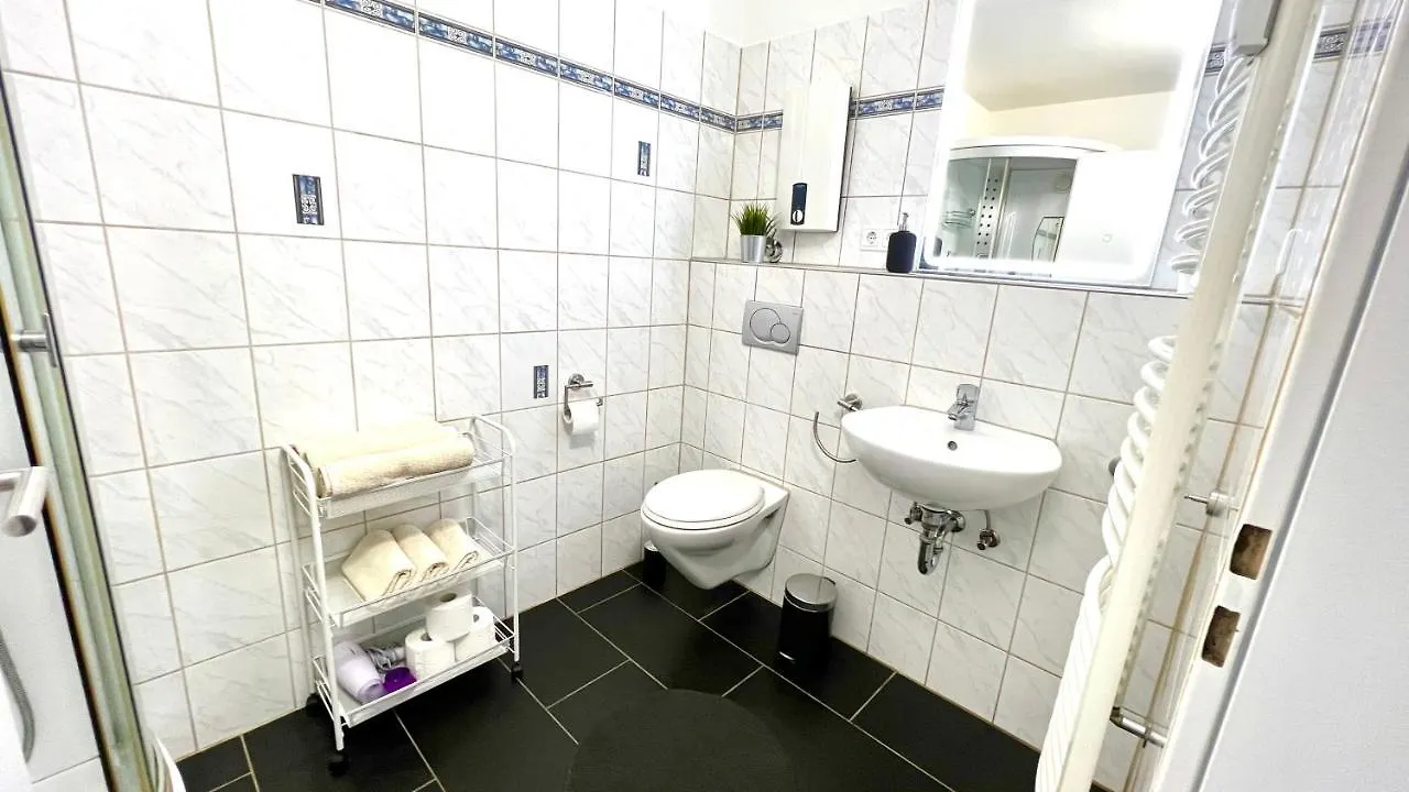 Wohnung In Linden - Stadtleben - 68Qm, Kueche, Bad, 2 Balkons, 5 Personen, Wifi Hannover Apartment